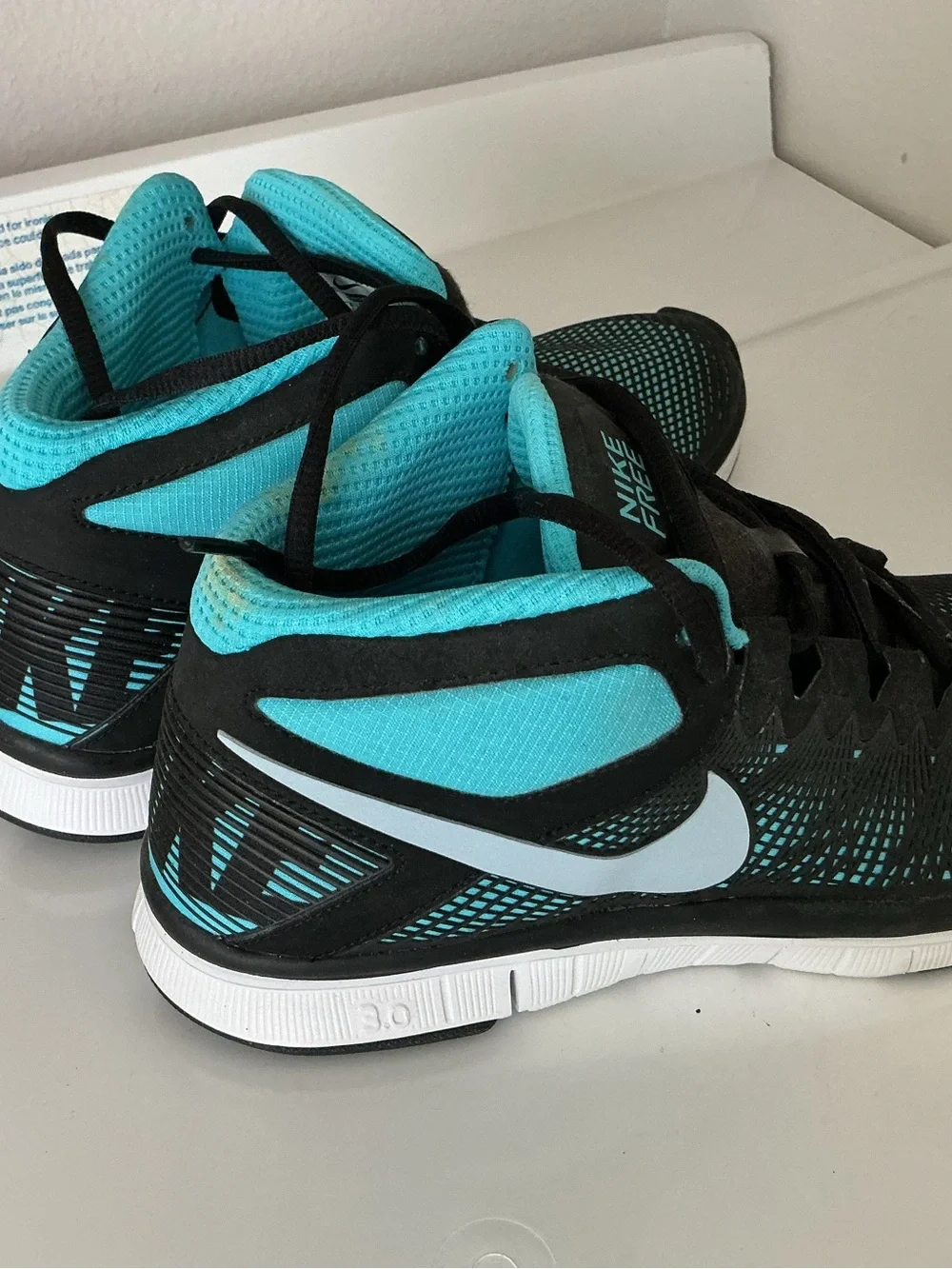 Nike Free Trainer 3.0 Hi Top Running Shoes in Teal and Black Sz 8